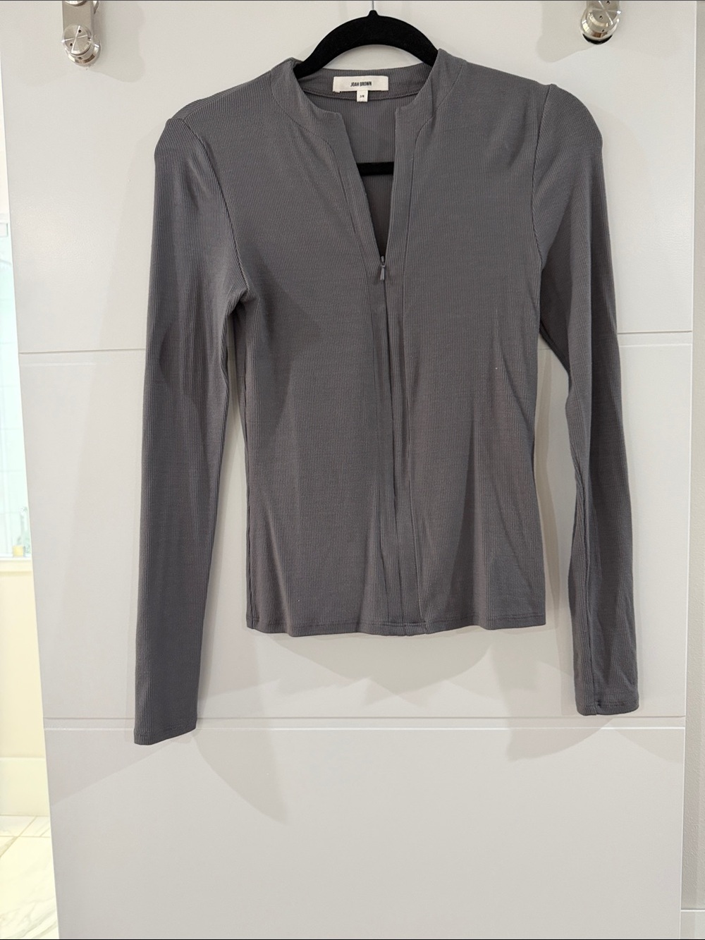 Joah Brown  Charcoal Gray Long-Sleeve Zip Top
